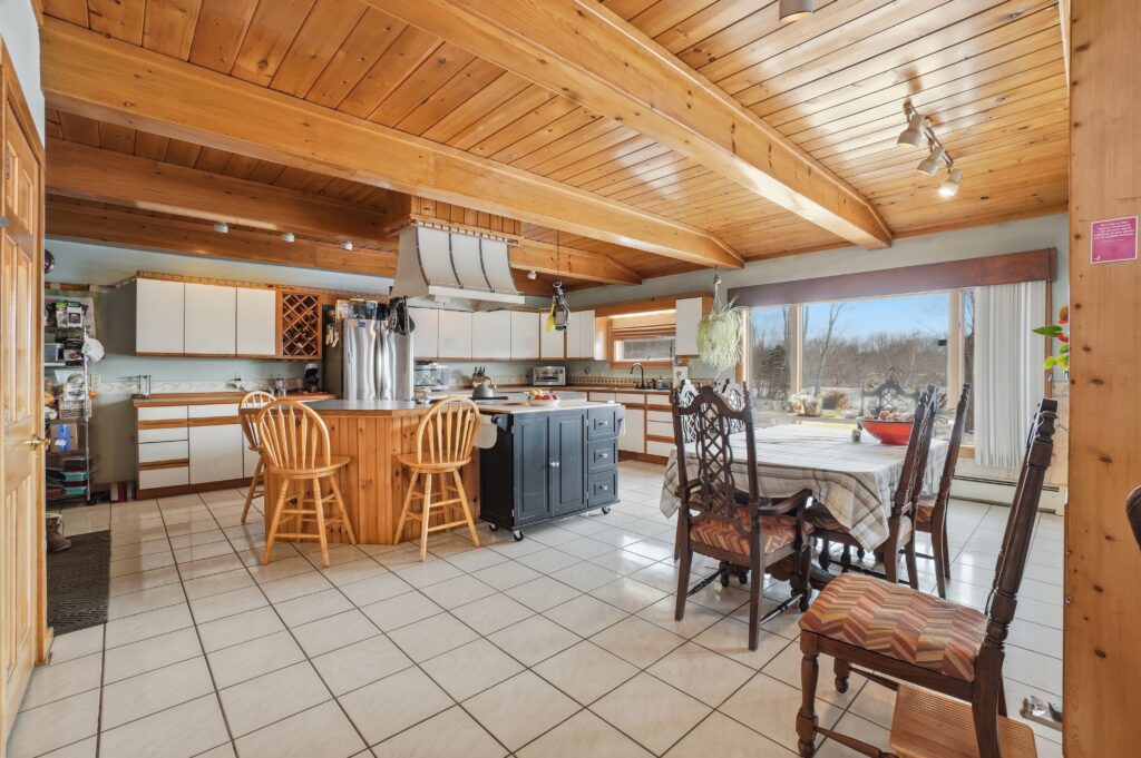 474 N Howland Rd, Howland, ME 04448 – 028 – Kitchen 02