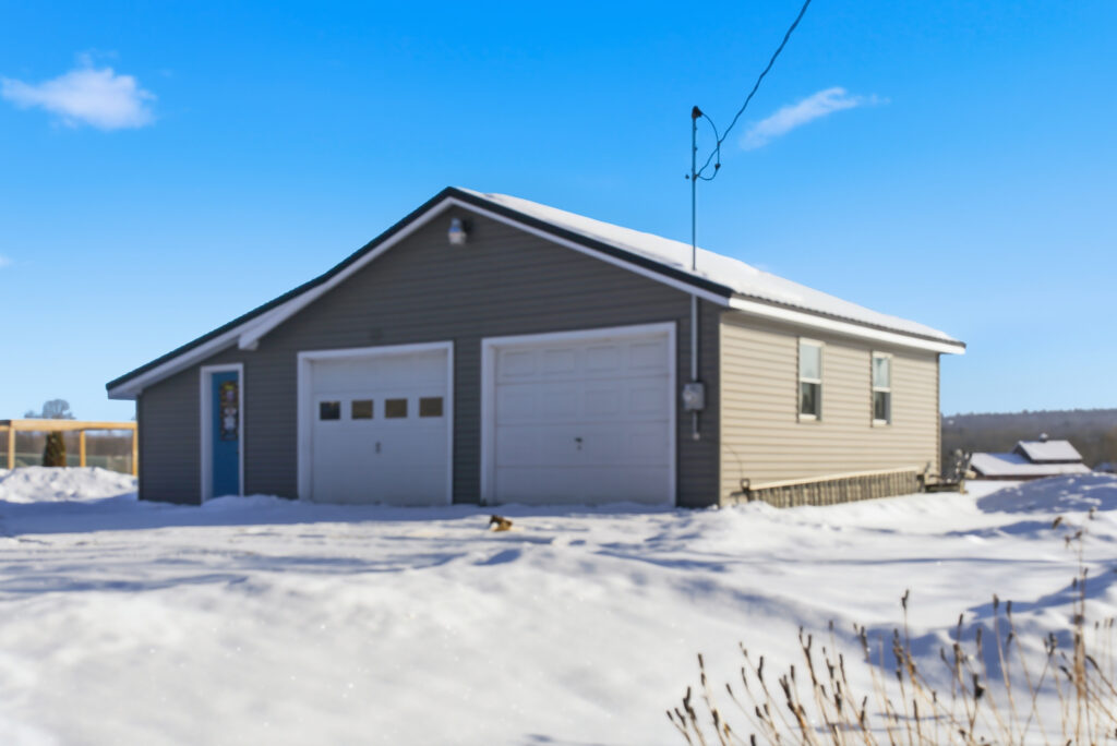 63 Dexter Rd, Corinna, ME 04928 – 030 – Garage or Workshop 01